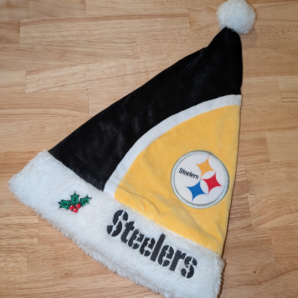 Forever Collectibles Steelers Santa NFL Hat - Black, Yellow And White